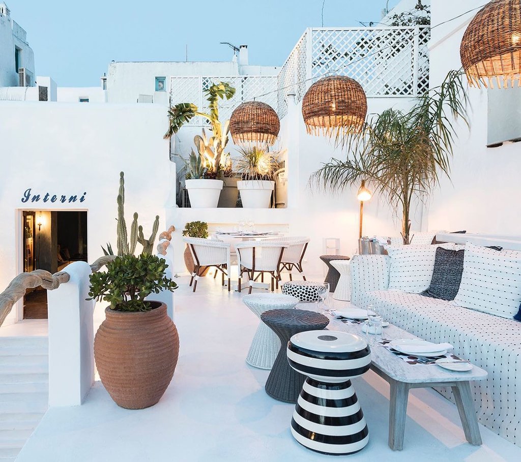 interni mykonos restaurant